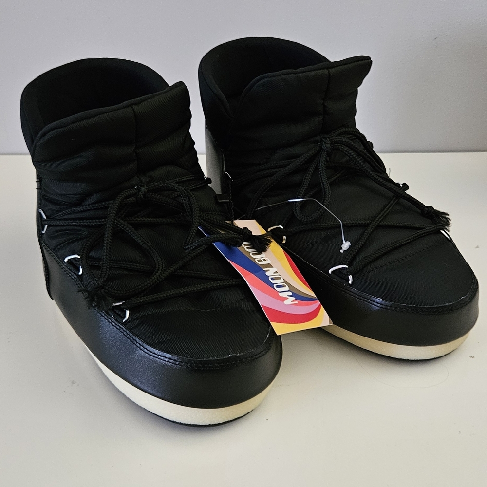 Nwt Short Moon Boots eur sz. 39-40